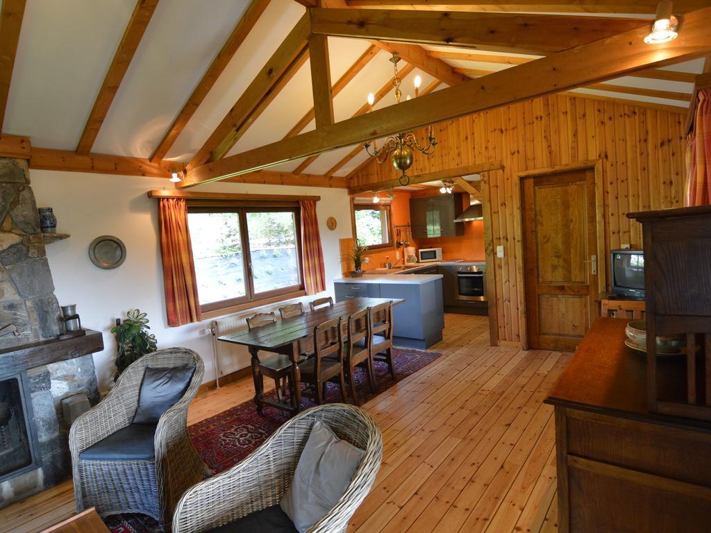Pretty Cottage Ardennes Near The Valley Of Lesse Vencimont Exterior photo