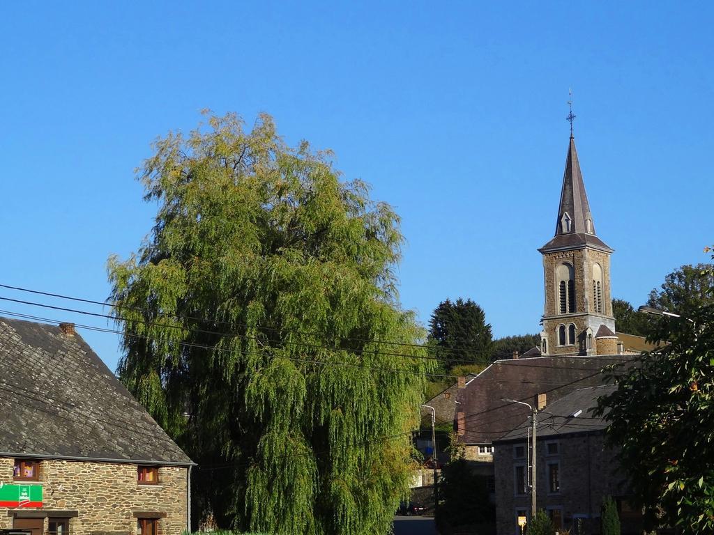 Pretty Cottage Ardennes Near The Valley Of Lesse Vencimont Exterior photo